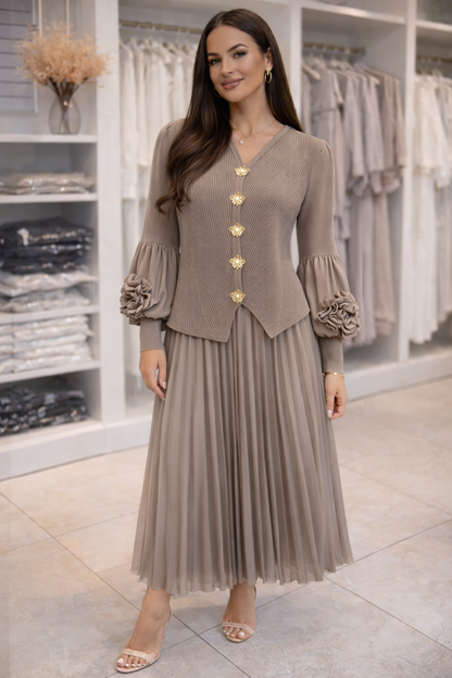 Royal Taupe Pleated Elegance Set